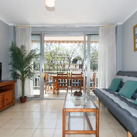 Uhc Sayonara Apartment