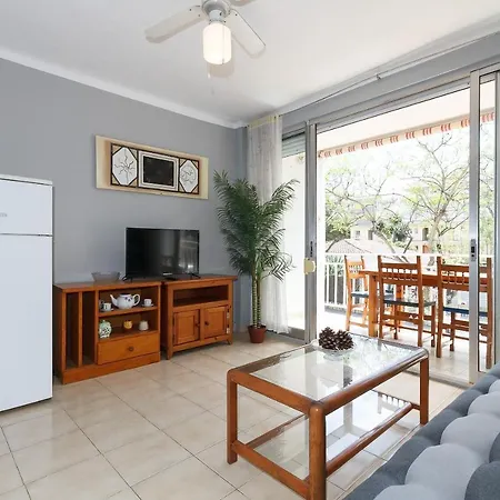 Uhc Sayonara Apartment *